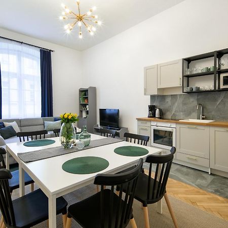 Wawelove Spacious 3 Bedroom Apt 1 Min To Main Sq! Krakau Buitenkant foto